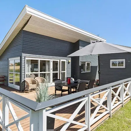 Lovely In With Wifi Holiday home